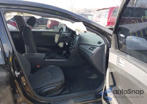 2019 Hyundai Sonata Se z USA, uszkodzony, nr VIN 5NPE24AF1KH760941